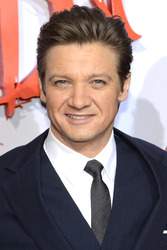 Jeremy Renner