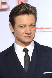 Jeremy Renner