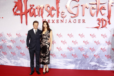 Jeremy Renner, Gemma Arterton