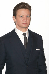 Jeremy Renner