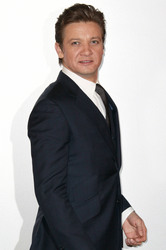 Jeremy Renner