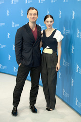 Jude Law, Rooney Mara