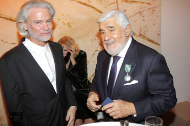 Hermann Bühlbecker, Mario Adorf