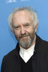 Jonathan Pryce