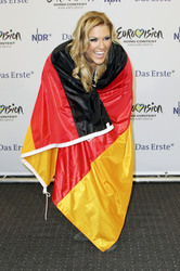 Natalie Horler (Cascada)