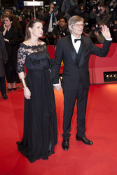 Sara-Marie Maltha, Bille August