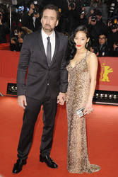 Nicolas Cage mit Ehefrau Alice Kim