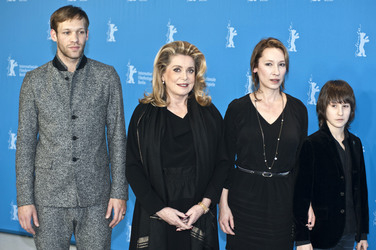 Paul Hamy, Catherine Deneuve, Emmanuelle Bercot, Nemo Schiffman