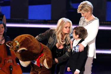 Bonnie Tyler, Konni, Carmen Nebel