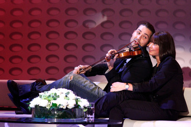 David Garrett, Yvonne Lenartowicz