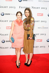 Jennifer Ulrich, Alice Dwyer