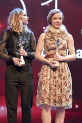 Christa Theret, Saskia Rosendahl
