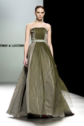 Victorio & Lucchino Model