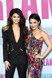 Selena Gomez, Vanessa Hudgens
