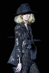 Roberto Verino Model