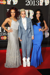 Stooshe