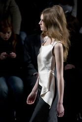 Devota y Lomba Model