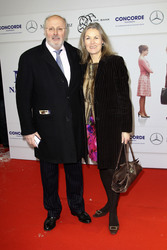 Markus Trebitsch mit Begleitung