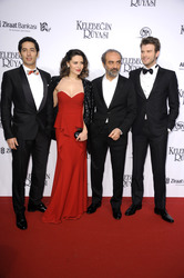 Mert Firat, Belcim Bilgin, Yilmaz Erdogan, Kivanc Tatlitug