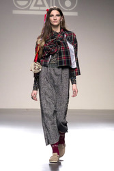 Herida de Gato Model