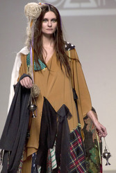 Herida de Gato Model