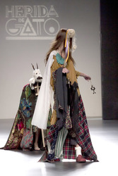 Herida de Gato Model