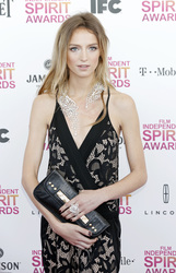 Stéphanie Crayencour