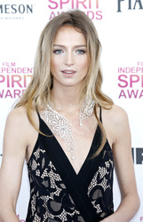 Stéphanie Crayencour