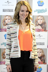 Bridgit Mendler