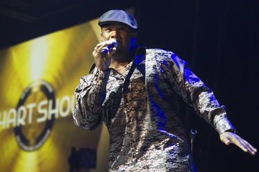 Claude Woods (Earth Wind & Fire Experience feat. Al McKay Allstars)