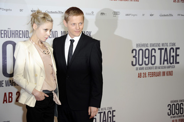 Antonia Campbell-Hughes, Thure Lindhardt