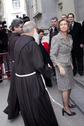 Sophia von Spanien besucht die Kirche Jesus de Medinaceli, Madrid