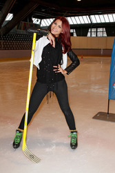 'Wir gegen Dir - On ice!' Eishockeyspiel, Berlin