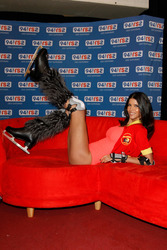 'Wir gegen Dir - On ice!' Eishockeyspiel, Berlin