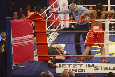 'Das große Sat.1 Promiboxen 2013' TV-Show, Düsseldorf