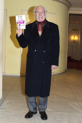 'Eine ganz normale Familie' Theaterpremiere, Berlin