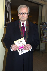 'Eine ganz normale Familie' Theaterpremiere, Berlin