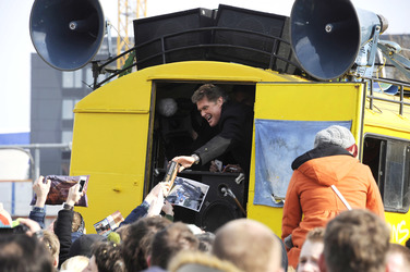 David Hasselhoff protestiert gegen Abbau der Berliner Mauer