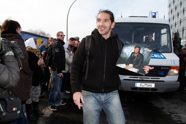David Hasselhoff protestiert gegen Abbau der Berliner Mauer