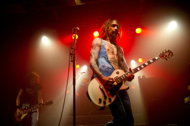 Dan Hawkins, Justin Hawkins (The Darkness)