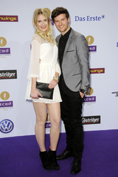 Carolin Niemczyk, Daniel Grunenberg (Glasperlenspiel)