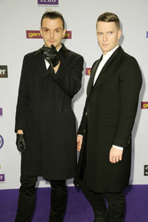 Theo Hutchcraft, Adam Anderson (Hurts)