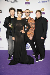 Frida Gold mit Sängerin Alina Süggeler