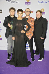 Frida Gold mit Sängerin Alina Süggeler