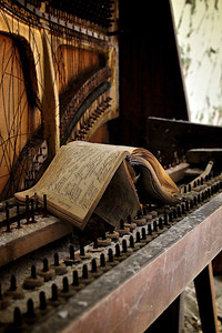 Prypjat nach der Nuklearkatastrophe von Tschernobyl / Pripyat after the Chernobyl Disaster