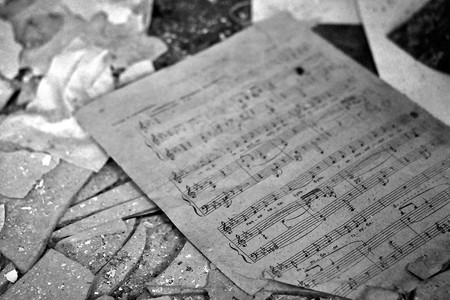 Prypjat nach der Nuklearkatastrophe von Tschernobyl / Pripyat after the Chernobyl Disaster