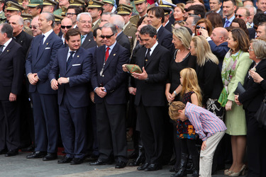 Antonio Banderas und Familie bei der Heilige Woche Prozssion, Malaga