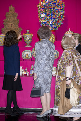 Königin Sophia be der'Great Masters of Folk Art in Latin America' Ausstellung, Madrid
