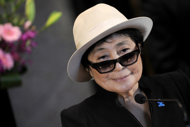 Yoko Ono Celebrates 'World Autism Awareness Day' At The Empire State Building