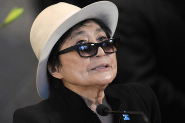 Yoko Ono Celebrates 'World Autism Awareness Day' At The Empire State Building